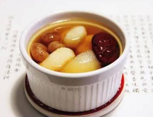 冬日甜品治愈胃？这游戏让你边玩边赚奶茶钱